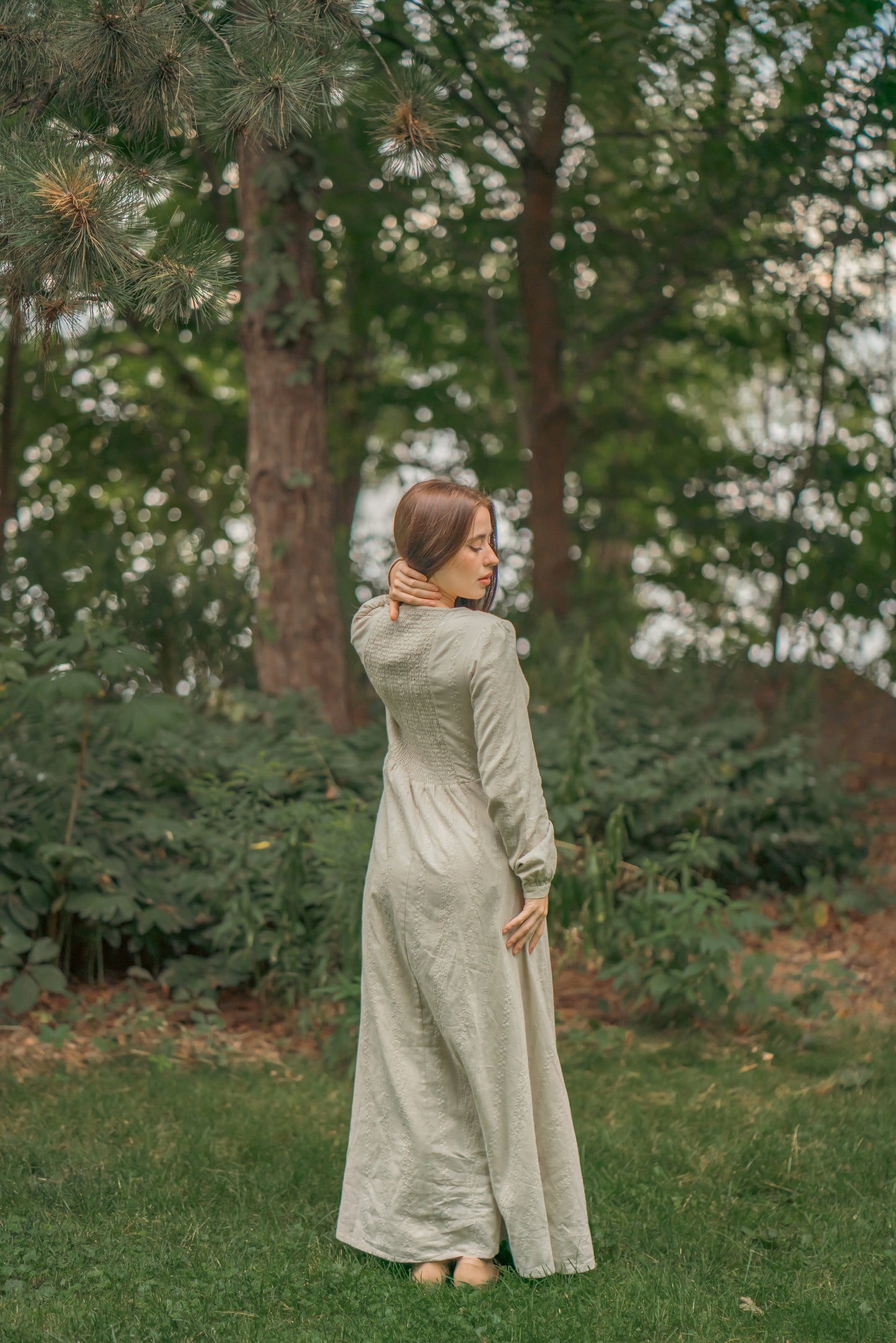 Amal Embroidered Cotton Maxi Dress - Sage